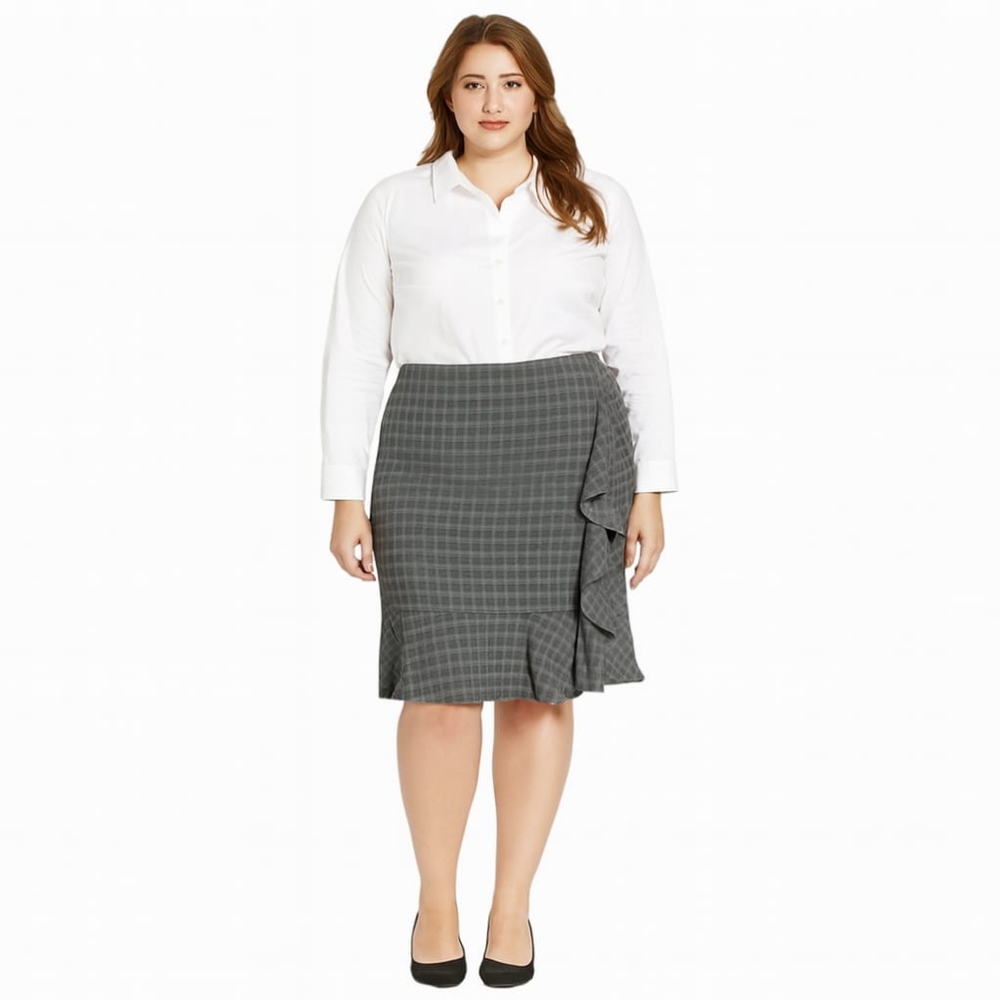Roz and Ali Gray Wrap Skirt with a Fringed Ruffle and a Hand-Flayed Edge size 14